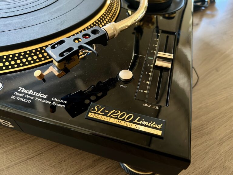 Technics SL-1200LTD